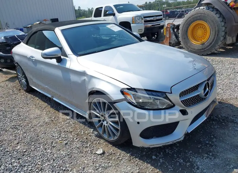 2018 Mercedes Benz C 300 фото