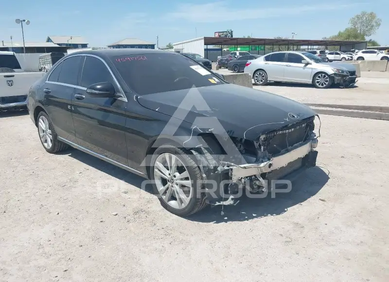 2018 Mercedes Benz C 300 фото