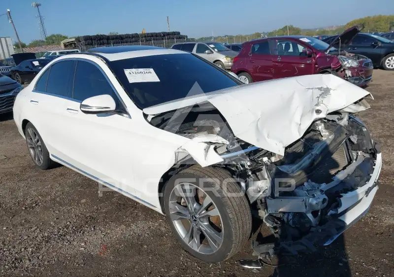 2018 Mercedes Benz C 300 photo
