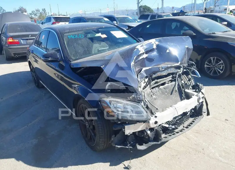 2018 Mercedes Benz C 300 фото
