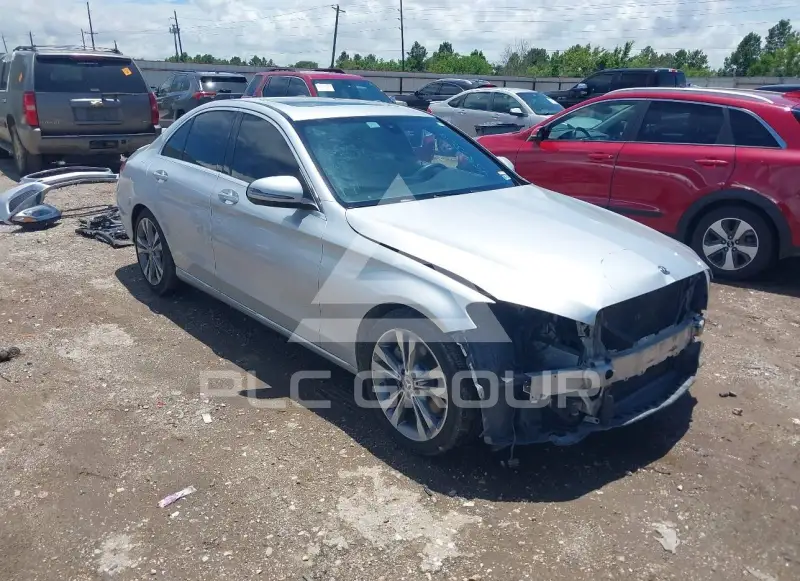 2018 Mercedes Benz C 300 фото
