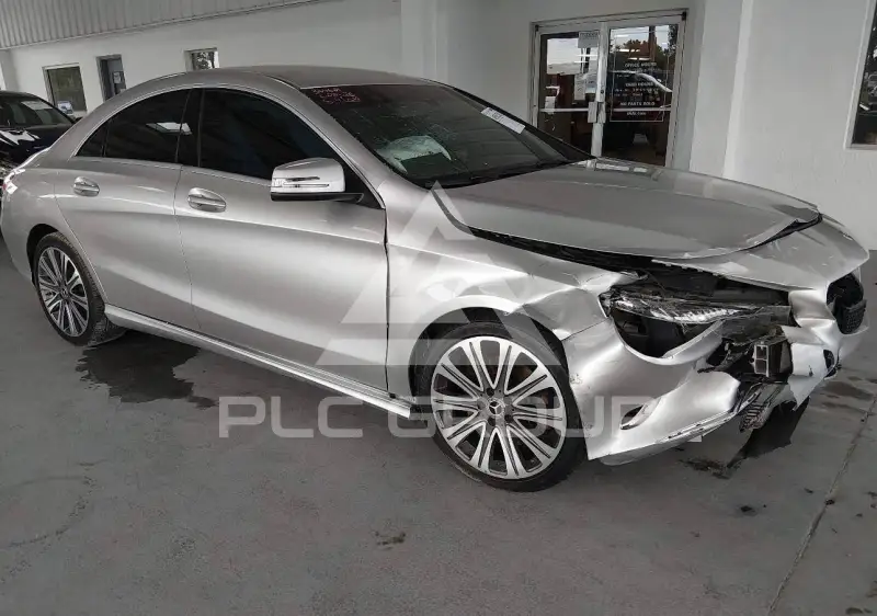 2018 Mercedes Benz CLA 250 фото