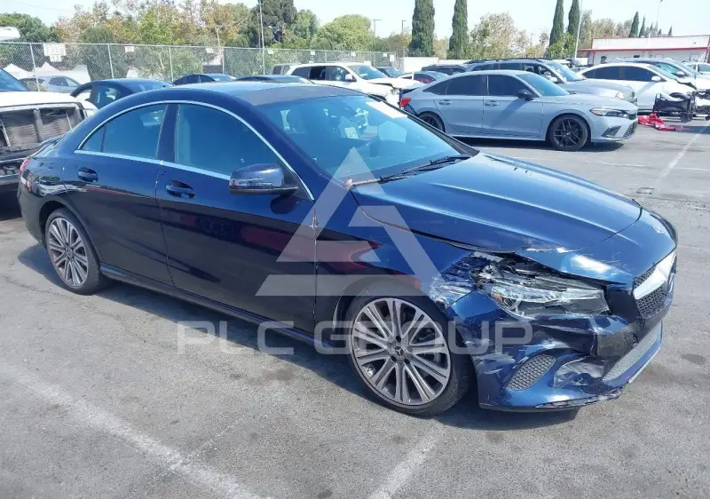 2018 Mercedes Benz CLA 250 фото