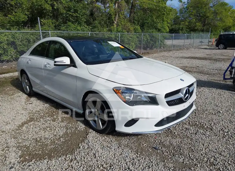 2018 Mercedes Benz CLA 250 фото
