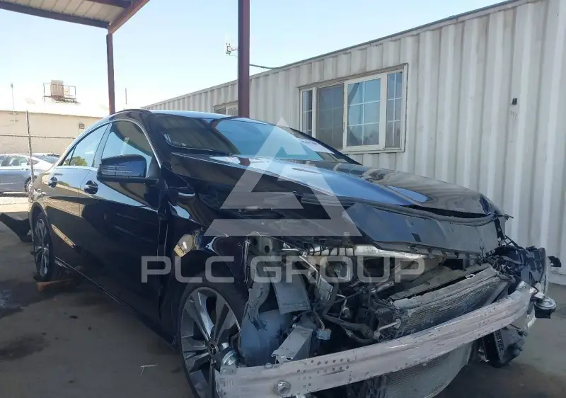 2018 Mercedes Benz CLA 250 фото
