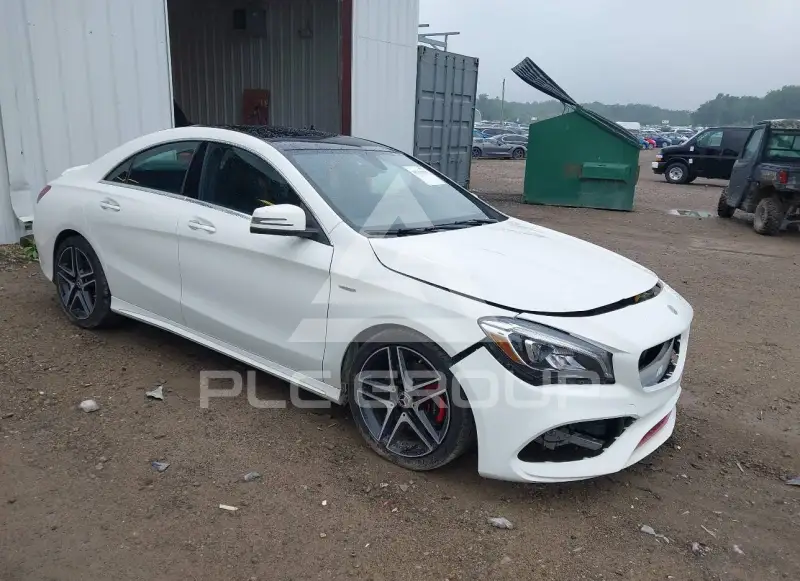2018 Mercedes Benz CLA 250 фото