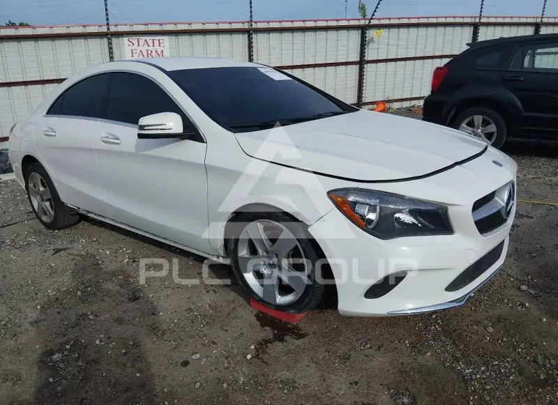 2018 Mercedes Benz CLA 250 фото