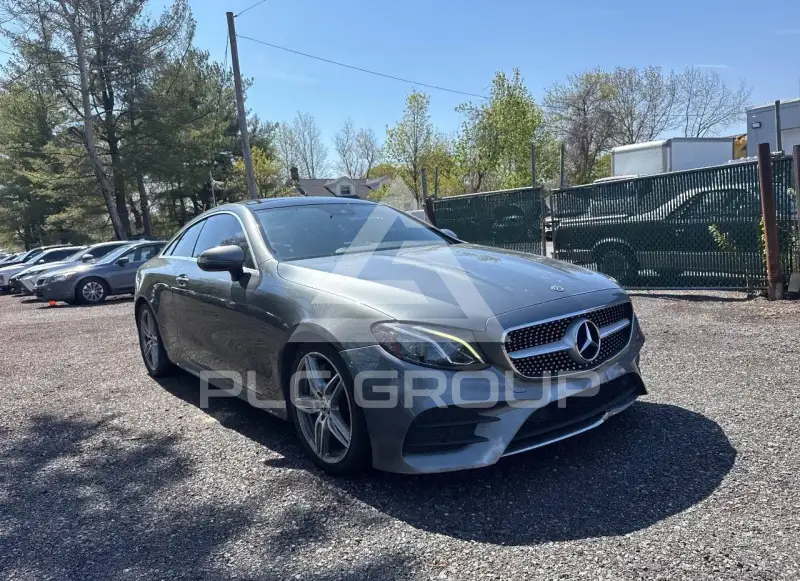 2018 Mercedes Benz E 400 фото