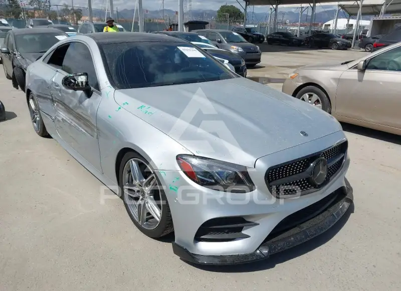 2018 Mercedes Benz E 400 photo