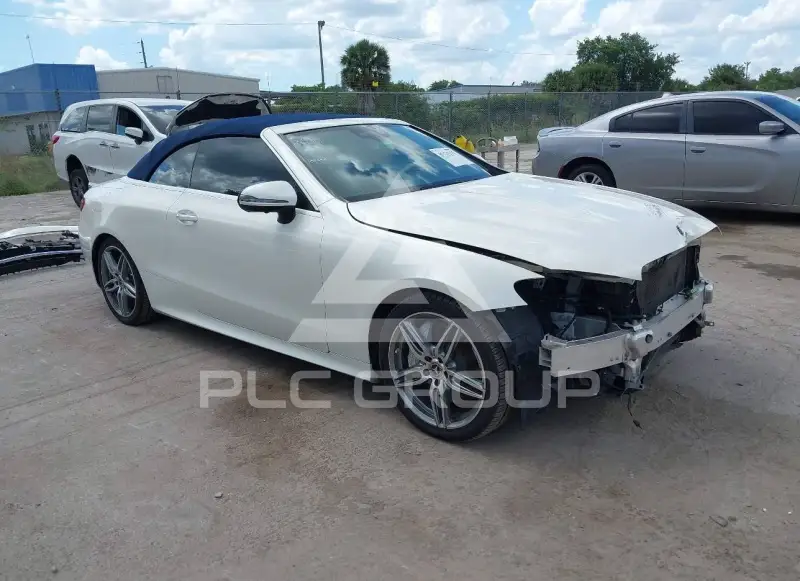 2018 Mercedes Benz E 400 фото