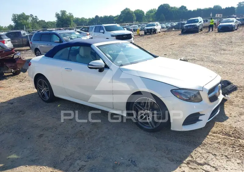 2018 Mercedes Benz E 400 photo