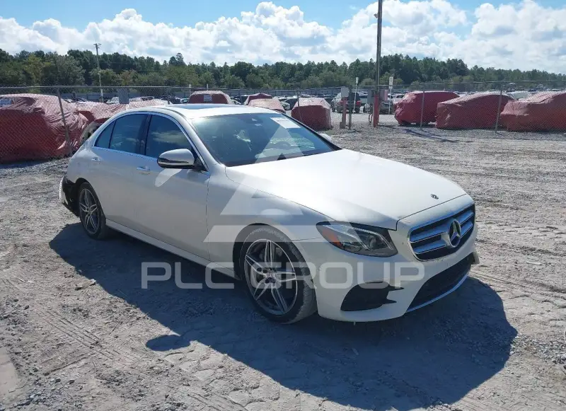 2018 Mercedes Benz E 400 фото