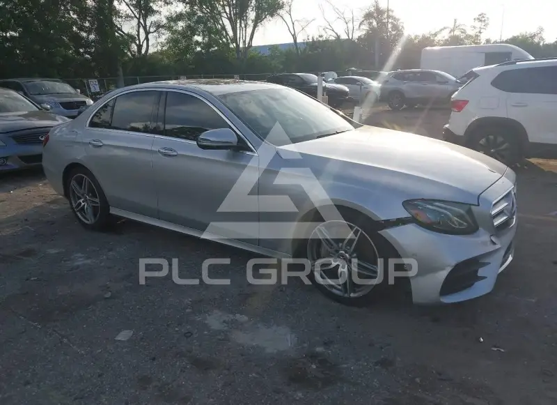 2018 Mercedes Benz E 300 photo