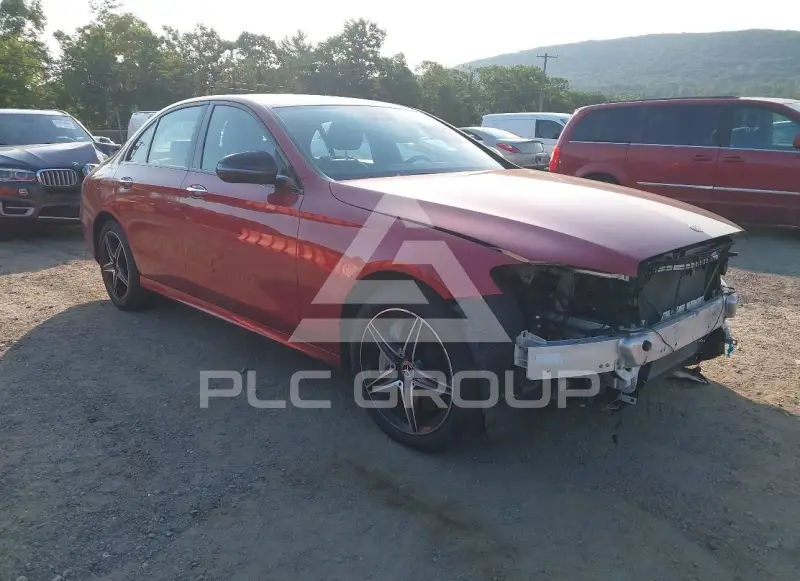 2018 Mercedes Benz E 300 фото