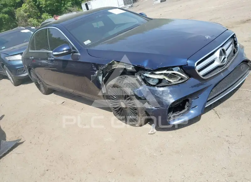 2018 Mercedes Benz E 300 фото