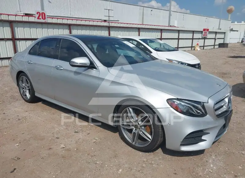 2018 Mercedes Benz E 300 фото