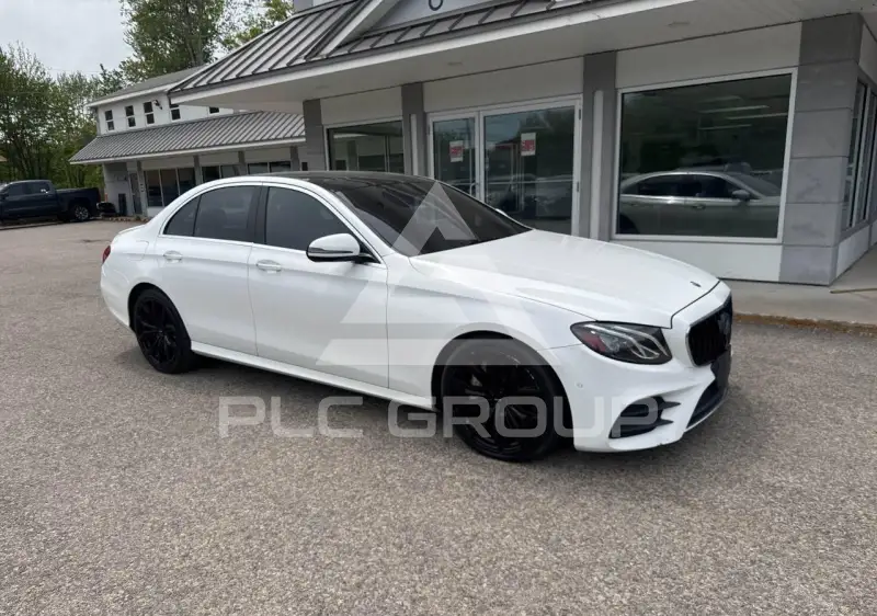 2018 Mercedes Benz E 300 фото
