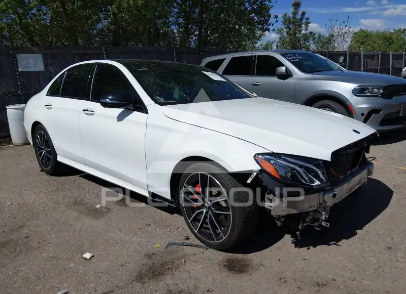 2018 Mercedes Benz E 300 фото