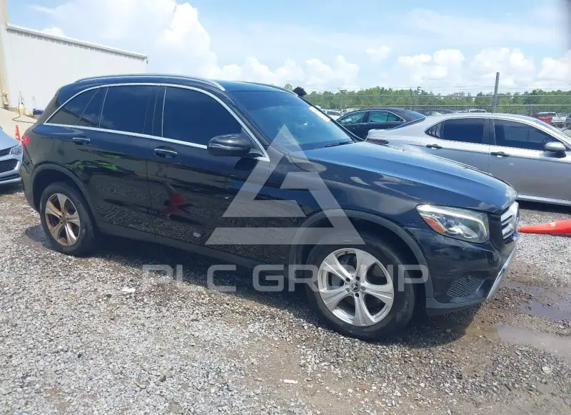 2018 Mercedes Benz GLC 300 фото