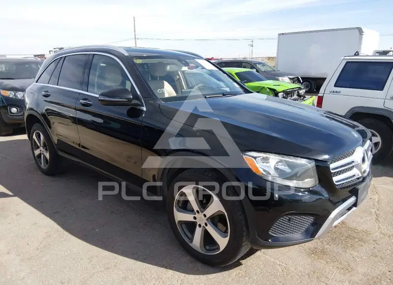 2018 Mercedes Benz GLC 300 фото