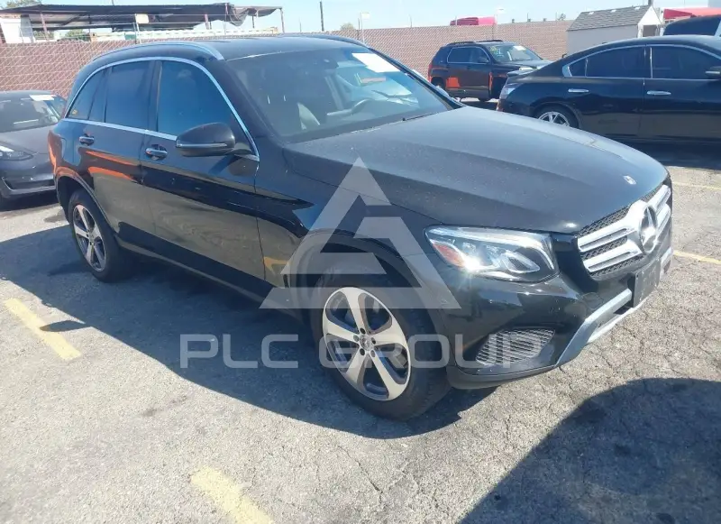 2018 Mercedes Benz GLC 300 фото