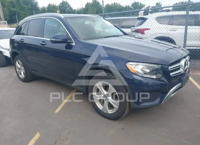 2018 Mercedes Benz GLC 300 фото