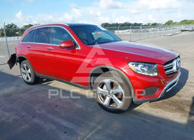 2018 Mercedes Benz GLC 300 фото