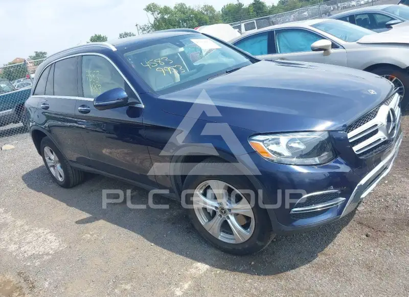 2018 Mercedes Benz GLC 300 фото