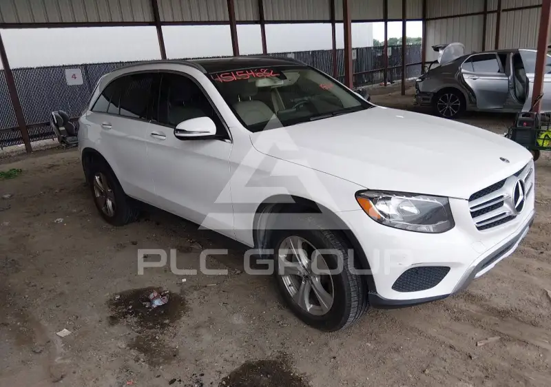 2018 Mercedes Benz GLC 300 фото