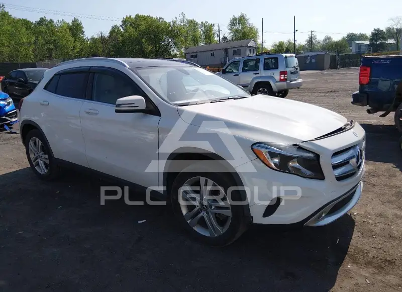 2018 Mercedes Benz GLA 250 фото