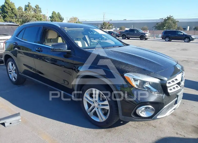2018 Mercedes Benz GLA 250 фото