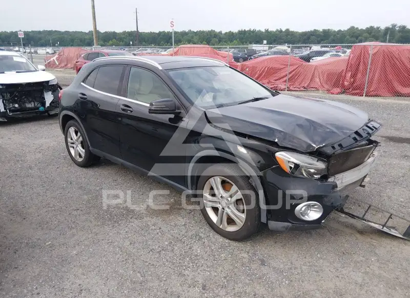 2018 Mercedes Benz GLA 250 фото