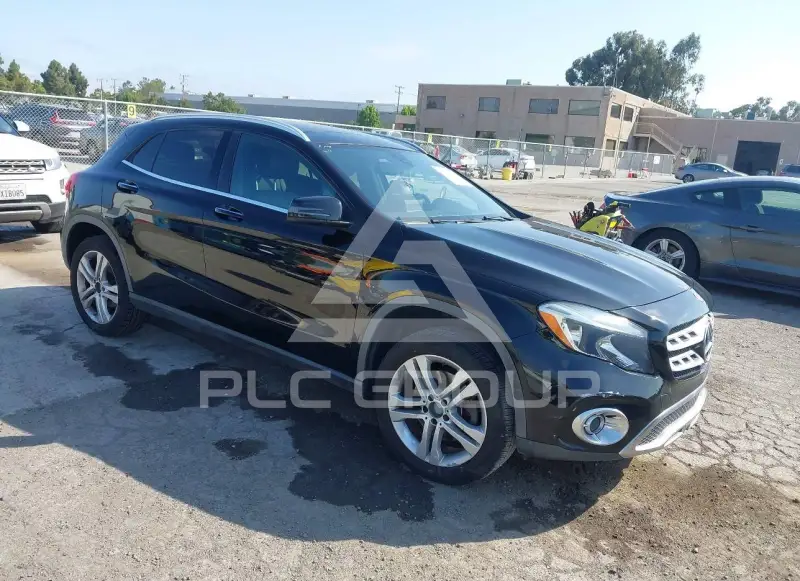 2018 Mercedes Benz GLA 250 photo