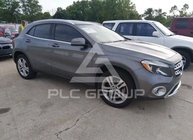 2018 Mercedes Benz GLA 250 фото