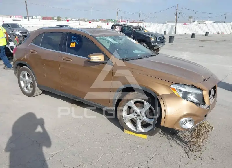 2018 Mercedes Benz GLA 250 фото