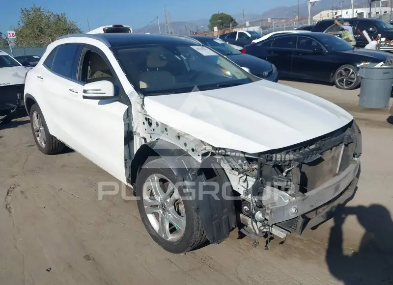 2018 Mercedes Benz GLA 250 фото