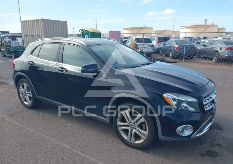 2018 Mercedes Benz GLA 250 photo