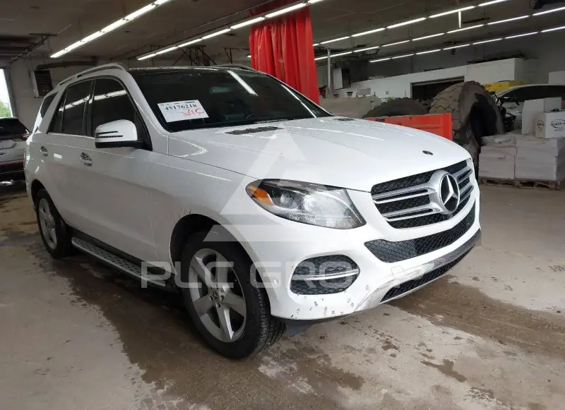 2018 Mercedes Benz GLE 350 фото