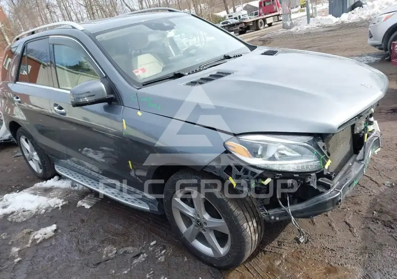2018 Mercedes Benz GLE 350 фото