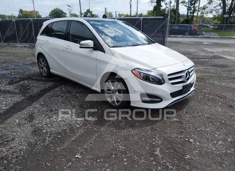 2018 Mercedes Benz B 250 фото
