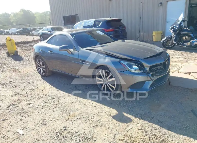 2018 Mercedes Benz SLC 300 фото