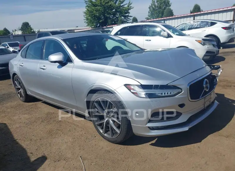 2018 Volvo S90 фото