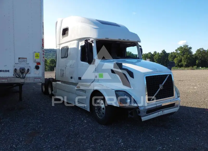 2018 Volvo VNL photo