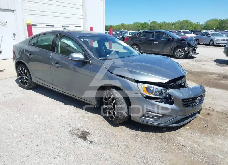 2018 Volvo S60 фото