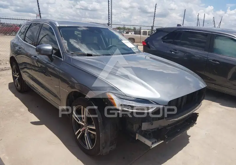 2018 Volvo XC60 photo