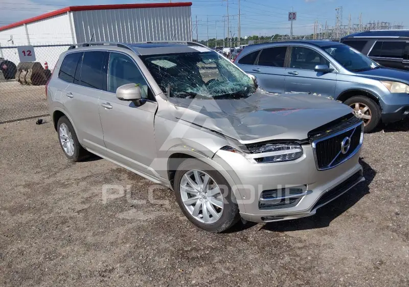 2018 Volvo XC90 photo