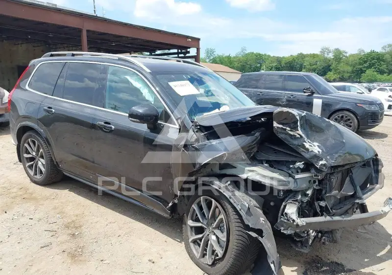 2018 Volvo XC90 фото