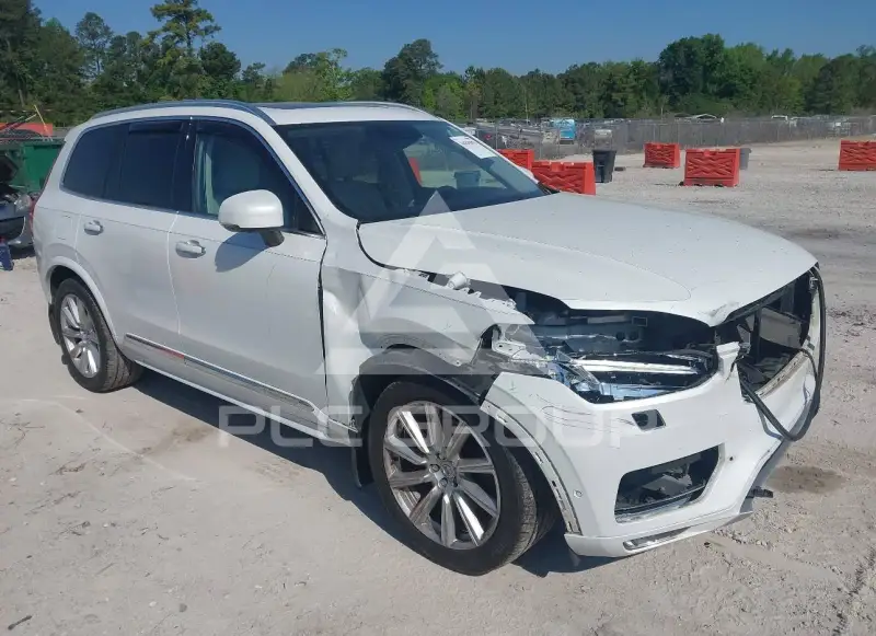 2018 Volvo XC90 фото