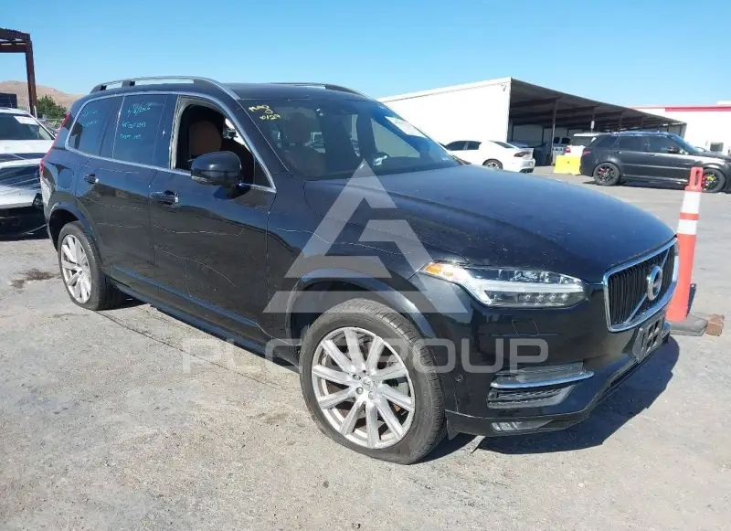 2018 Volvo XC90 фото