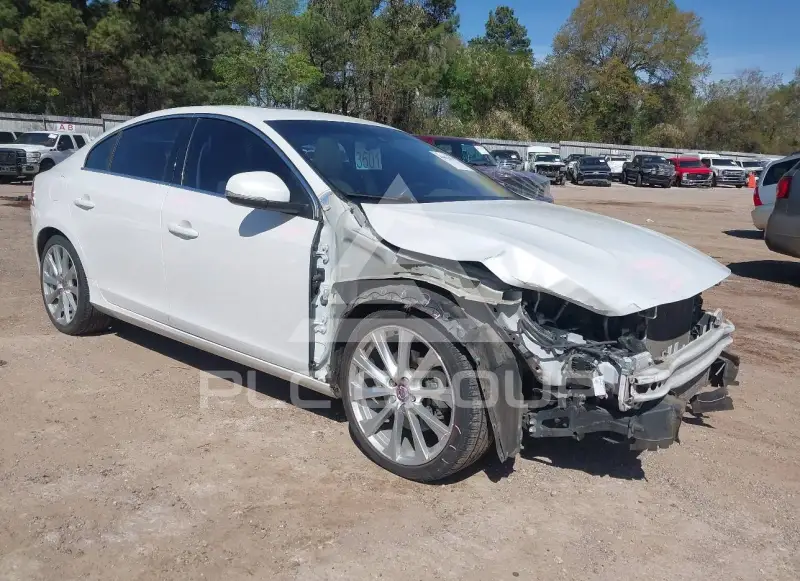 2018 Volvo S60 фото